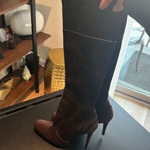 Fendi Elegant Brown Knee-High Women's Boots